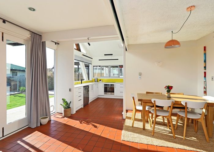 Free property data for 48 Napier Road, Havelock North homes.co.nz