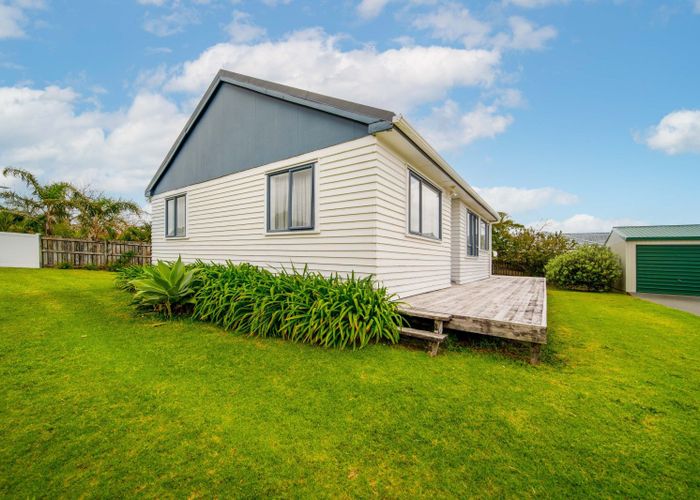 Free property data for 17 Manaia View Road, One Tree Point, Whangarei