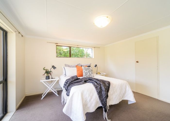  at 42A Clifton Terrace, Fitzherbert, Palmerston North