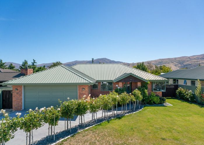  at 19 Fenwick Crescent, Cromwell, Cromwell