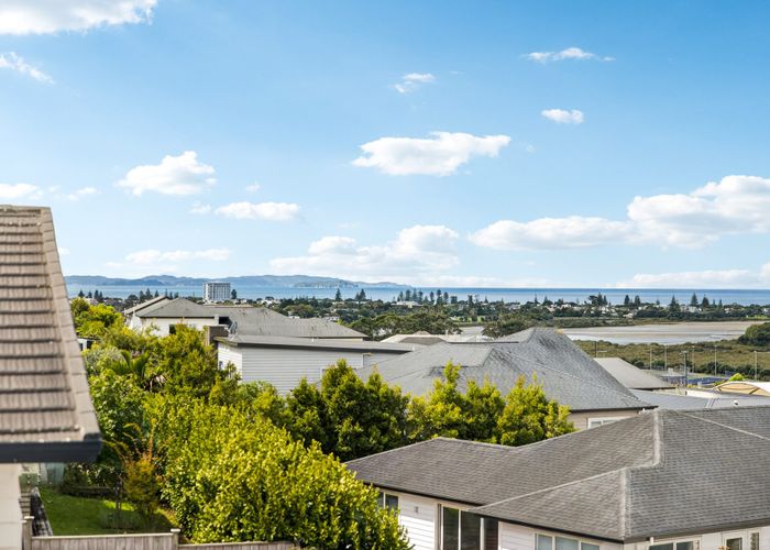  at 27 Pioneer Rise, Millwater, Rodney, Auckland