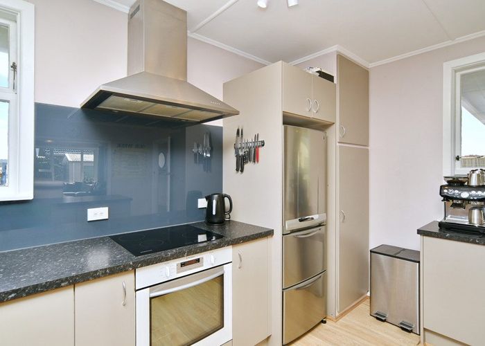  at 10a Bonita Place, Bishopdale, Christchurch City, Canterbury