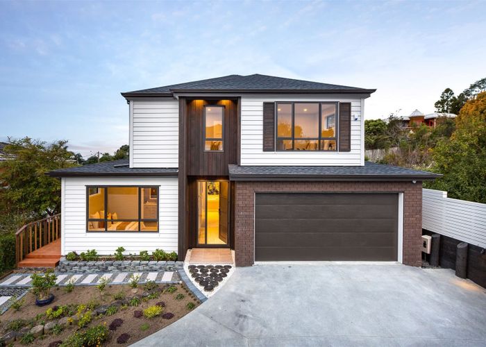  at 25 Rothesay Bay Road, Rothesay Bay, Auckland