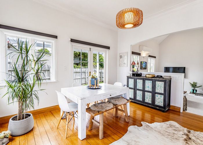  at 38 Waiwaka Terrace, Strandon, New Plymouth