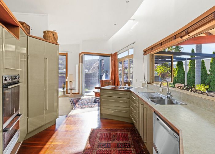  at 207 Avenue Road, Greenmeadows, Napier