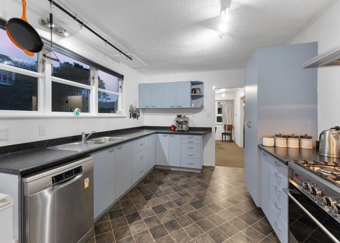  at 24 Jocelyn Crescent, Pinehaven, Upper Hutt