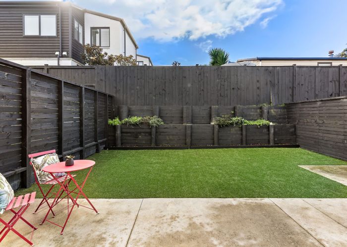  at 298 Jack Lachlan Drive, Beachlands, Manukau City, Auckland