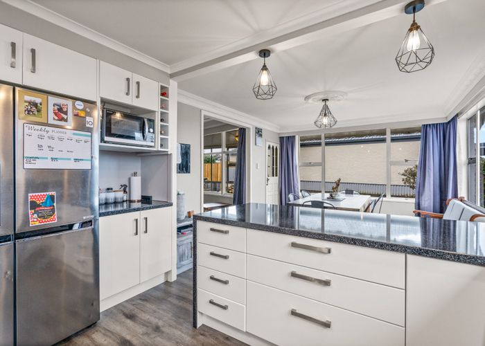  at 98 Salford Street, Windsor, Invercargill, Southland