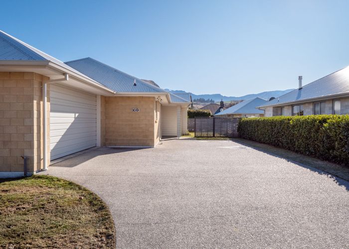  at 10D Haddows Place, Lake Hayes Estate, Queenstown-Lakes, Otago