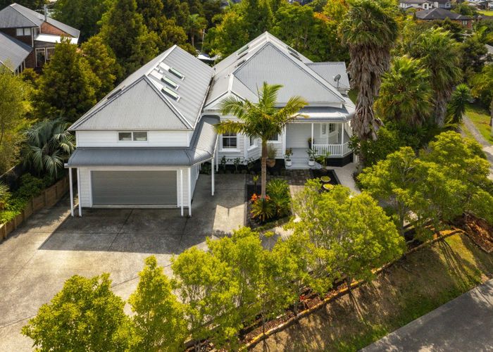  at 10 Olwyn Place, Greenhithe, North Shore City, Auckland