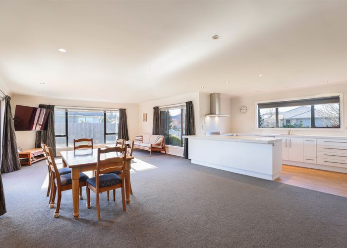  at 18 Orchard Grove, Netherby, Ashburton