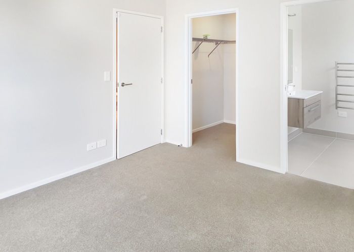  at 18 Oioi Road, Hobsonville, Waitakere City, Auckland
