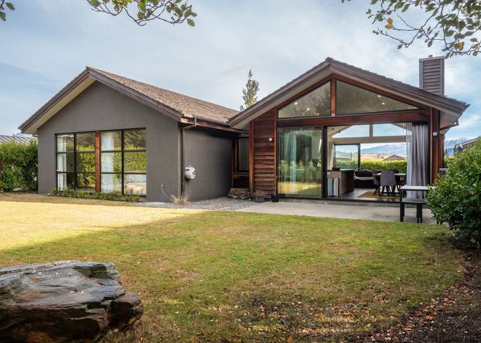  at 4 Jackby Court, Jacks Point, Queenstown