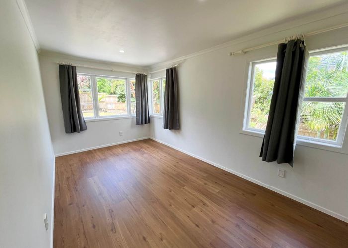  at 107 Kinross Street, Blockhouse Bay, Auckland City, Auckland