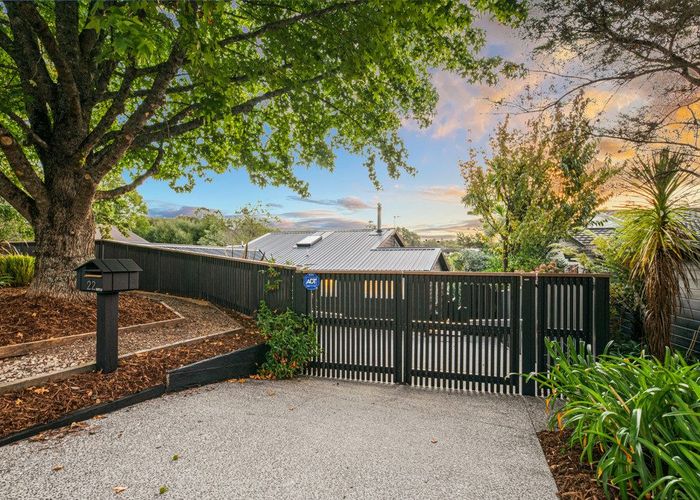  at 22 Woodfern Crescent, Titirangi, Auckland