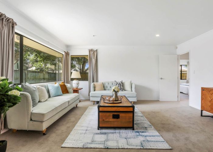  at 33 Gadsby Road, Favona, Auckland