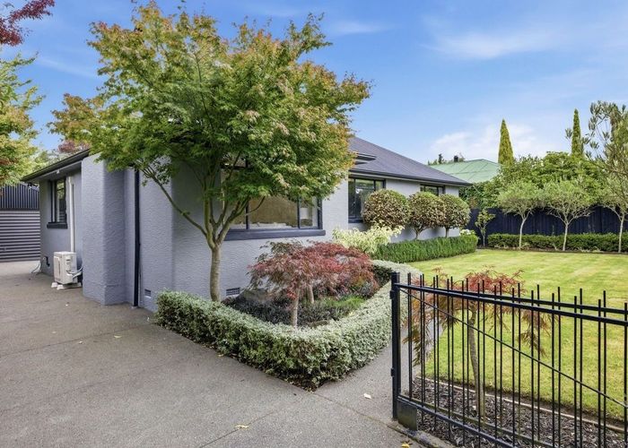  at 8 Ardmore Place, Bishopdale, Christchurch
