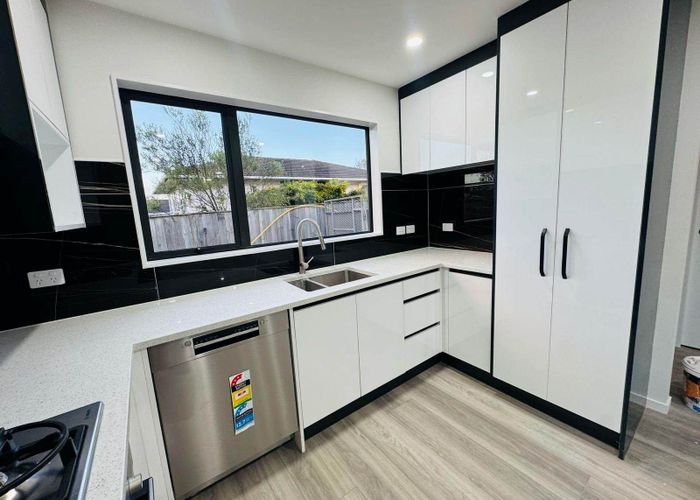  at 158c Pigeon Mountain Road, Half Moon Bay, Manukau City, Auckland
