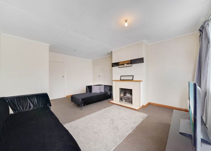  at 18 Arimu Road, Papakura, Papakura, Auckland