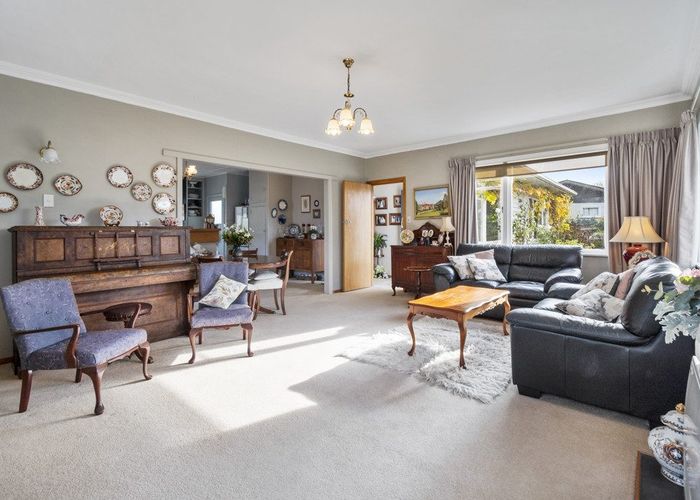  at 5 Epsom Road, Hokowhitu, Palmerston North