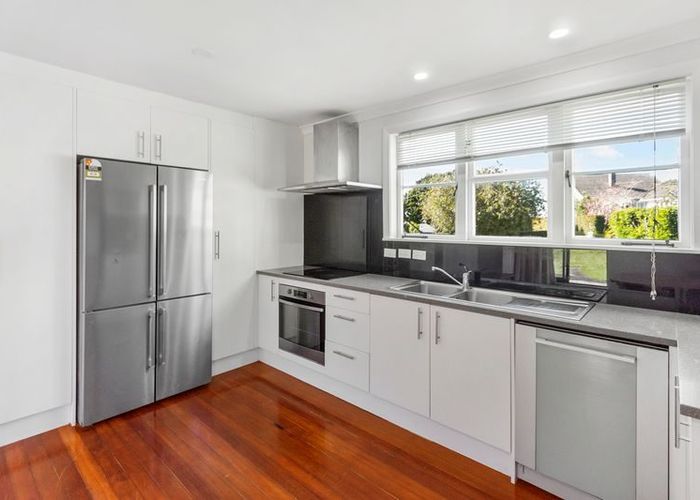  at 26 Kawau Road, Greenlane, Auckland City, Auckland