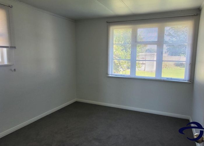  at 47 Kenney Crescent, Fairfield, Hamilton