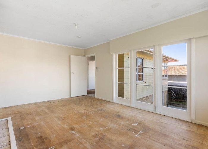 at 14 Thompson Terrace, Manurewa, Manukau City, Auckland