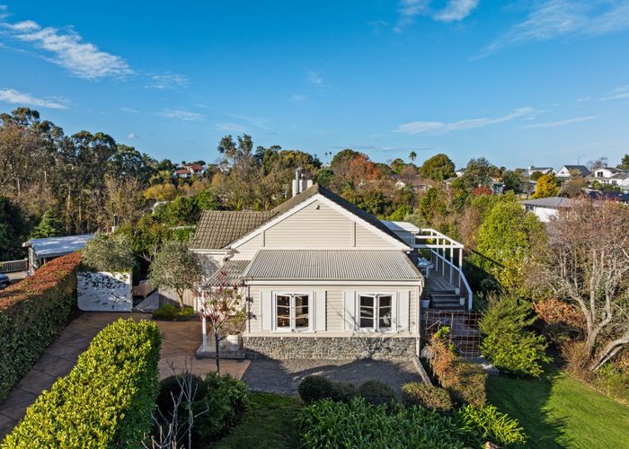  at 113A Chaucer Road North, Hospital Hill, Napier, Hawke's Bay
