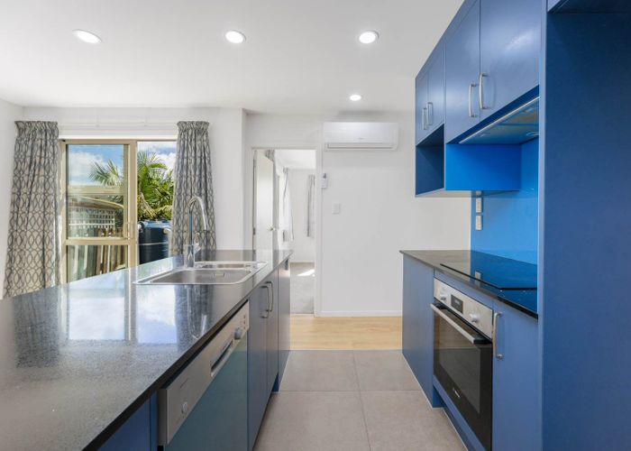  at 33B Cockayne Crescent, Sunnynook, Auckland