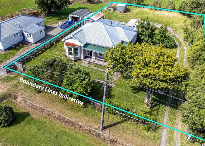 For sale 40 Newman Road, Eketahuna, Tararua, Manawatu / Whanganui