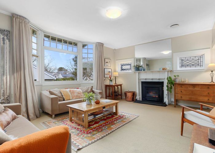  at 25 Woodside Road, Mount Eden, Auckland