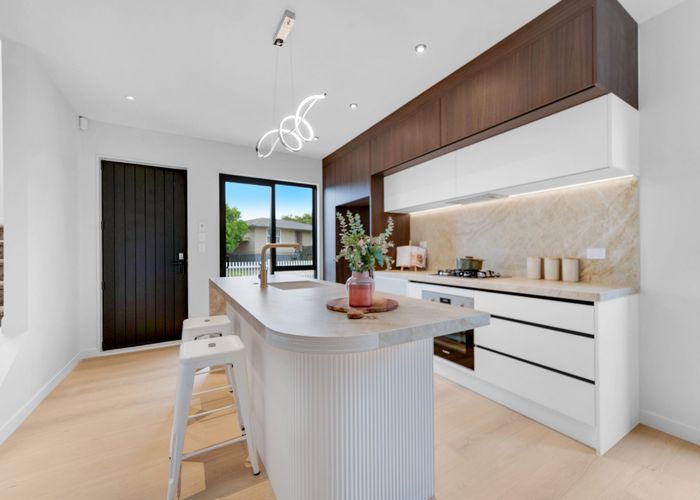  at 4 Barrie Avenue, Papatoetoe, Manukau City, Auckland