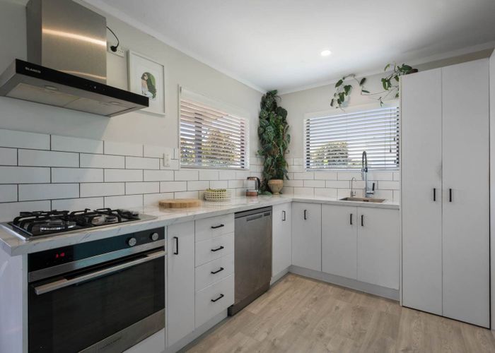  at 10 Hillview Road, Waihi Beach, Waihi Beach