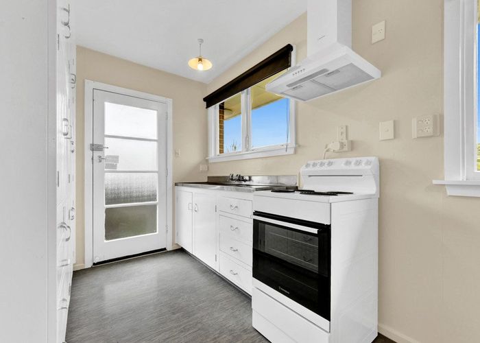  at 2/694 Avonside Drive, Avonside, Christchurch City, Canterbury