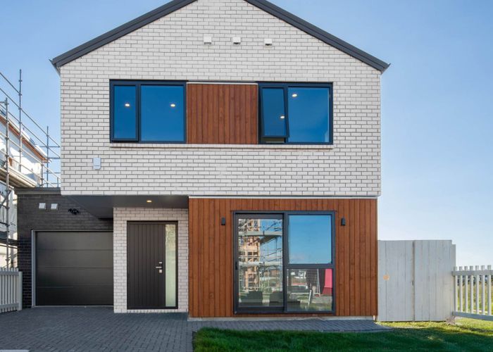  at 8 Taipahitini Road, Karaka, Franklin, Auckland