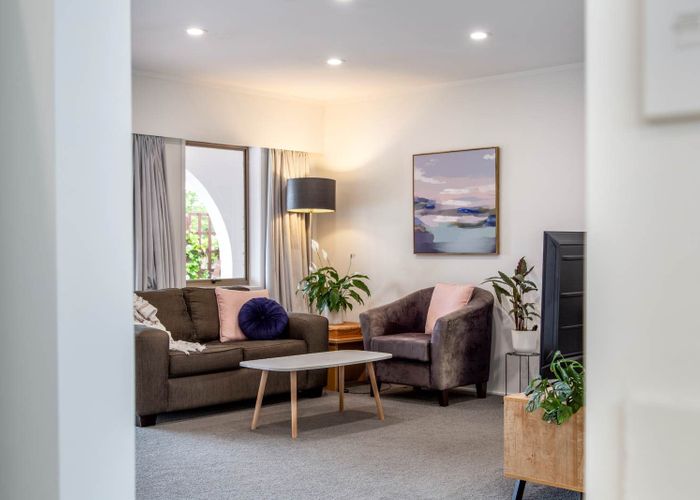  at 1/24 Geoffrey Road, Torbay, North Shore City, Auckland