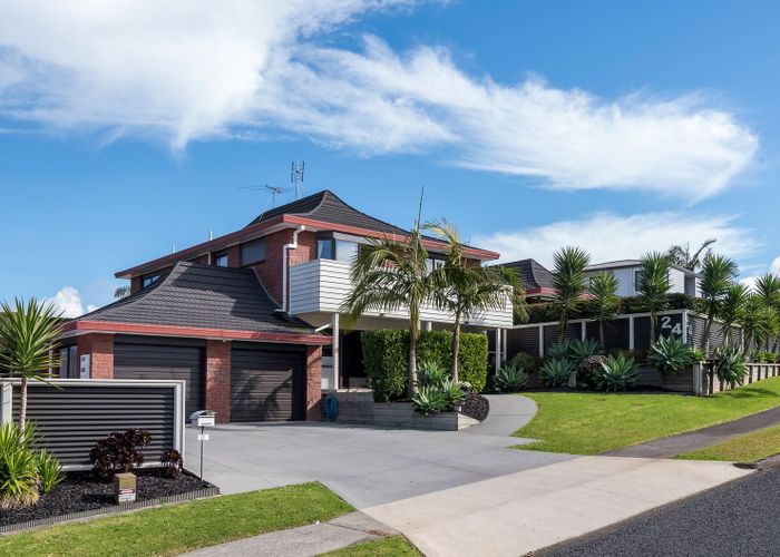  at 24 Lexington Drive, Botany Downs, Manukau City, Auckland