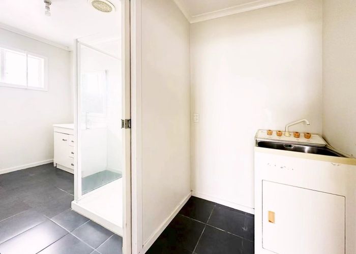  at 78 Te Atatu Road, Te Atatu South, Waitakere City, Auckland