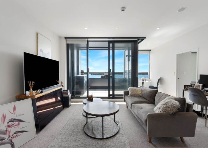  at 1602/10 Commerce Street, City Centre, Auckland City, Auckland