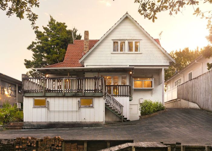  at 128 River Road, Hamilton East, Hamilton, Waikato