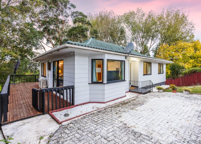  at 82 Alabaster Drive, Papatoetoe, Manukau City, Auckland