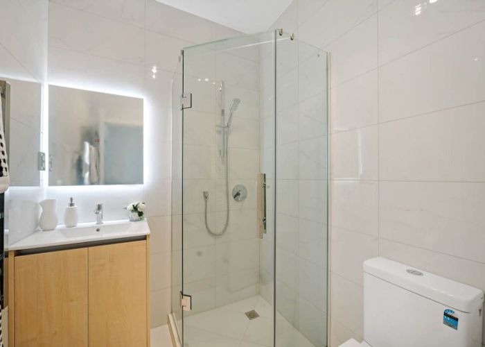  at 20B Subritzky Avenue, Mount Roskill, Auckland City, Auckland