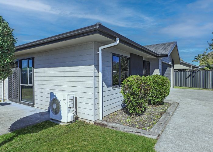  at 13 Chatham Mews, Flaxmere, Hastings