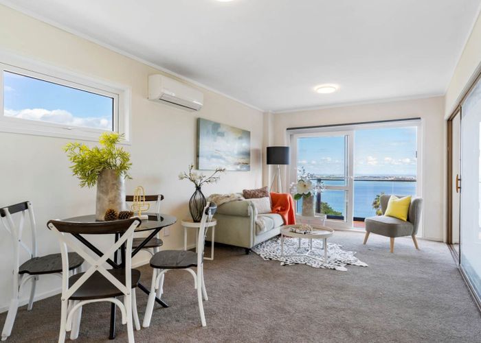  at 1/340 Hillsborough Road, Mount Roskill, Auckland