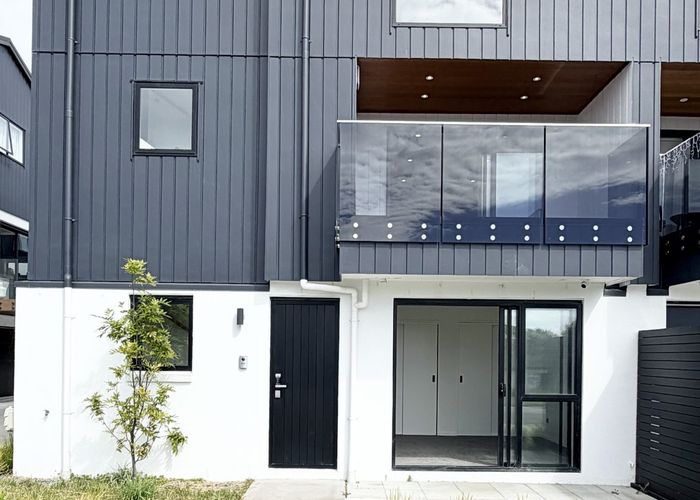  at 31 Onepoto Road, Hauraki, North Shore City, Auckland