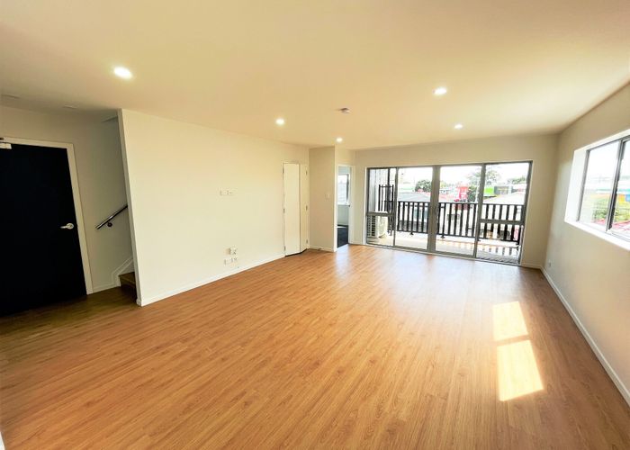  at 204/3 Beaumonts Way, Manurewa, Auckland