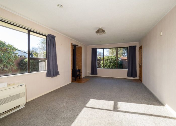  at 8 Knox Place, Tinwald, Ashburton, Canterbury