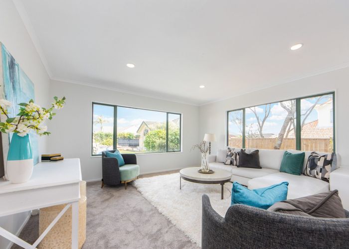  at 13 Heyington Way, East Tamaki Heights, Auckland