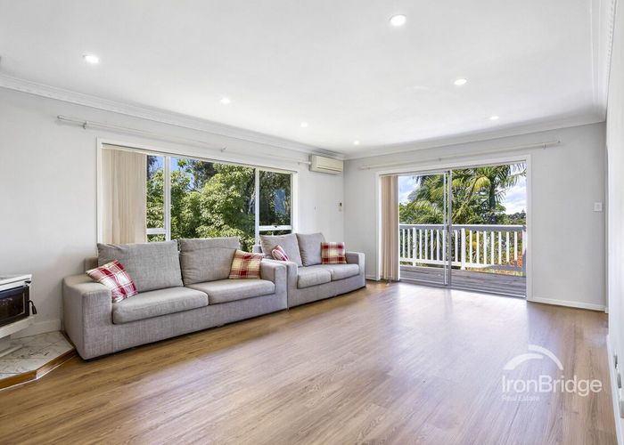  at 3 Alnack Place, Torbay, Auckland