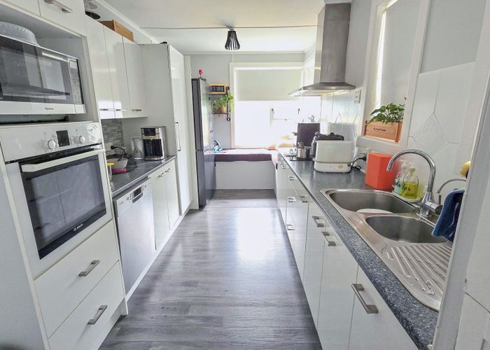  at 5 Hay Street, Naenae, Lower Hutt, Wellington